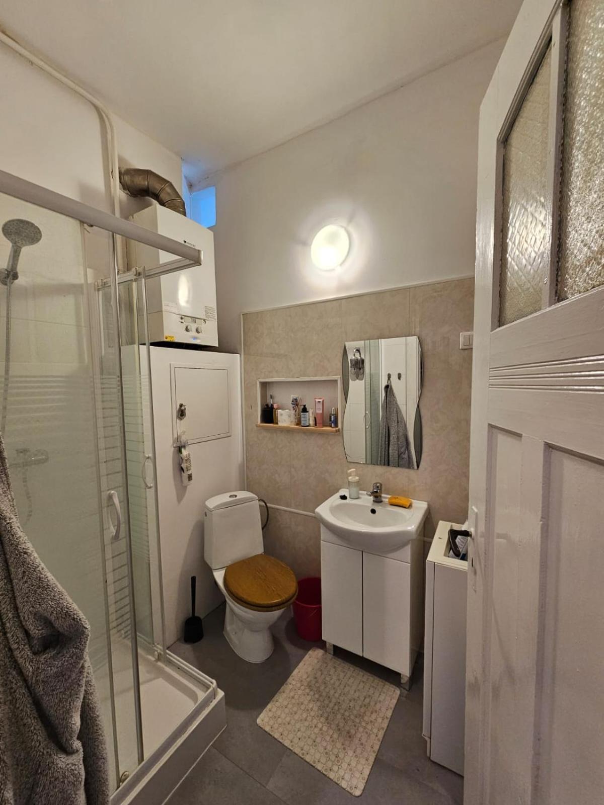 Kamienica Nowodworska 30 Daire Bydgoszcz Oda fotoğraf