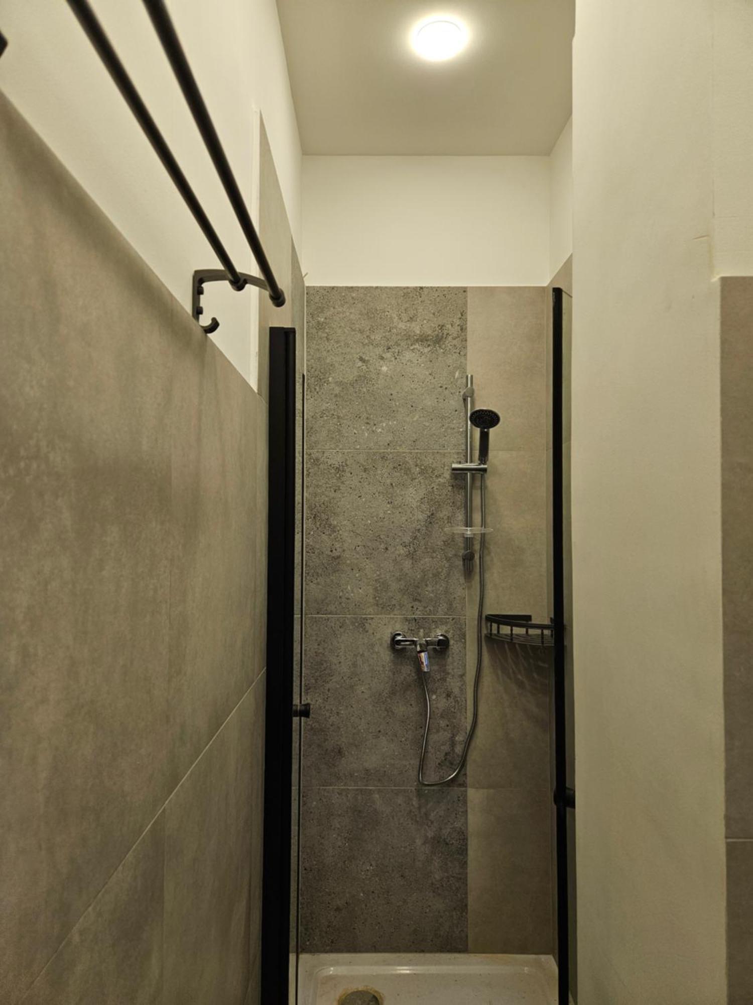 Kamienica Nowodworska 30 Daire Bydgoszcz Oda fotoğraf